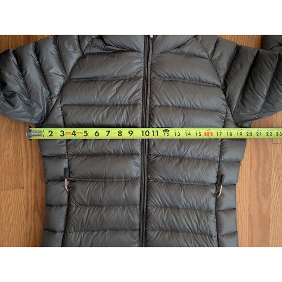 Stio Women’s Jacket Hometown Down Parka Medium Grey Long Hooded Puffer - Picture 10 of 11
